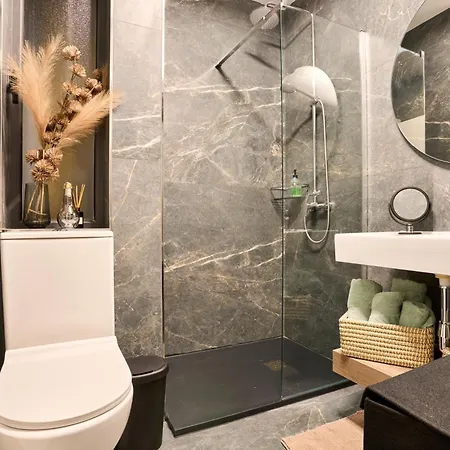 Garden View 9 - Two Bedroom San Julián