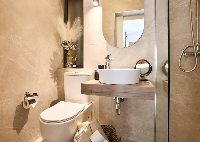 Garden View 9 - Two Bedroom St. Julian's