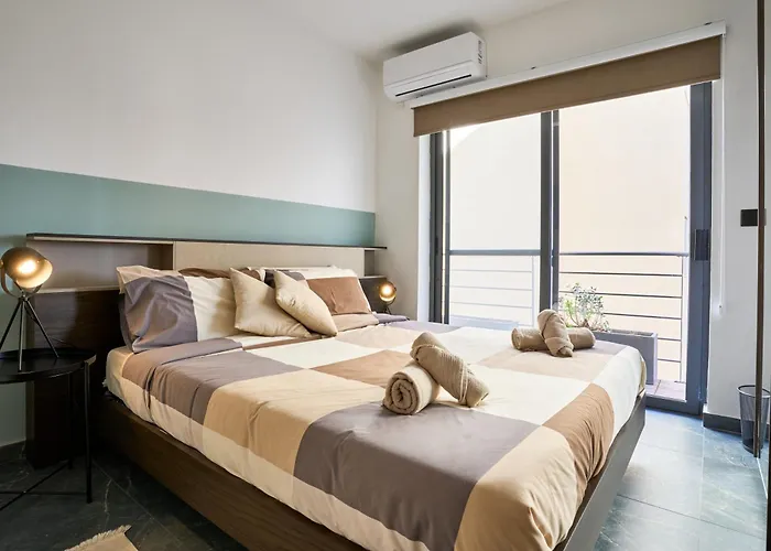 Garden View 9 - Two Bedroom * St. Julian's