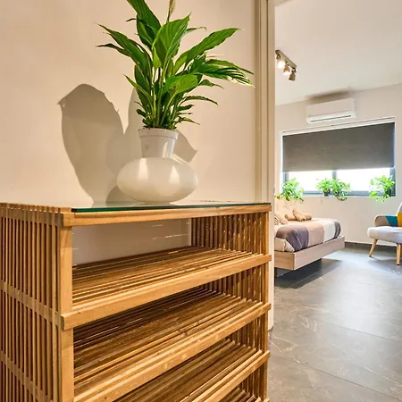 Garden View 9 - Two Bedroom St. Julian's