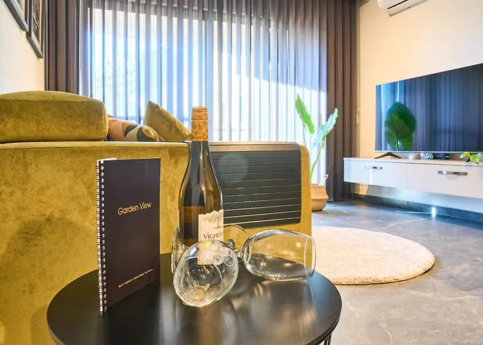 Garden View 9 - Two Bedroom *